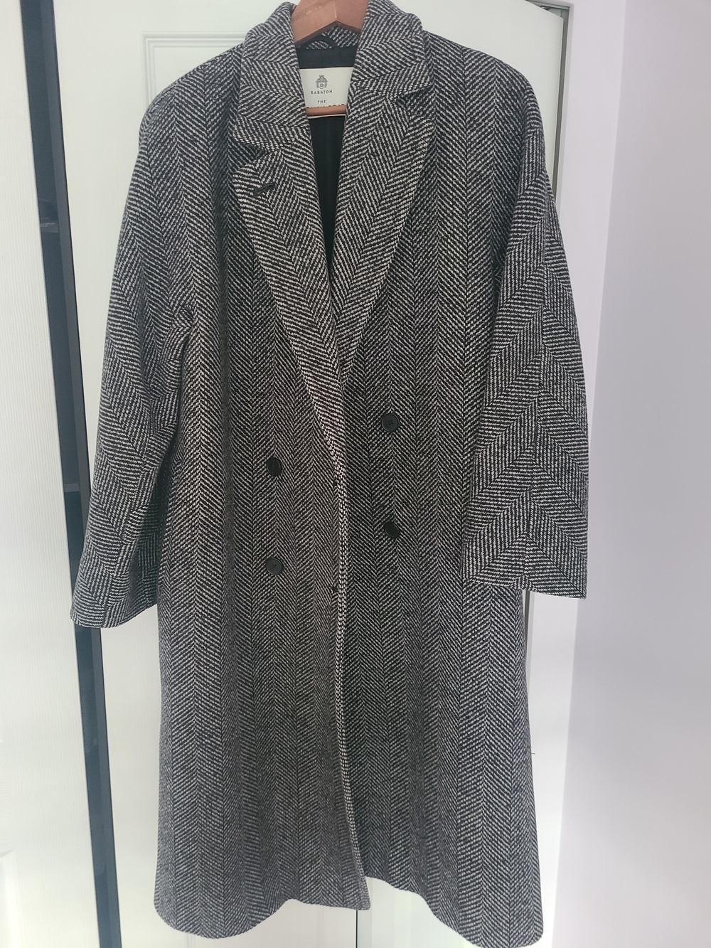 Aritzia Black & White Herringbone Double-Breasted Trench Coat